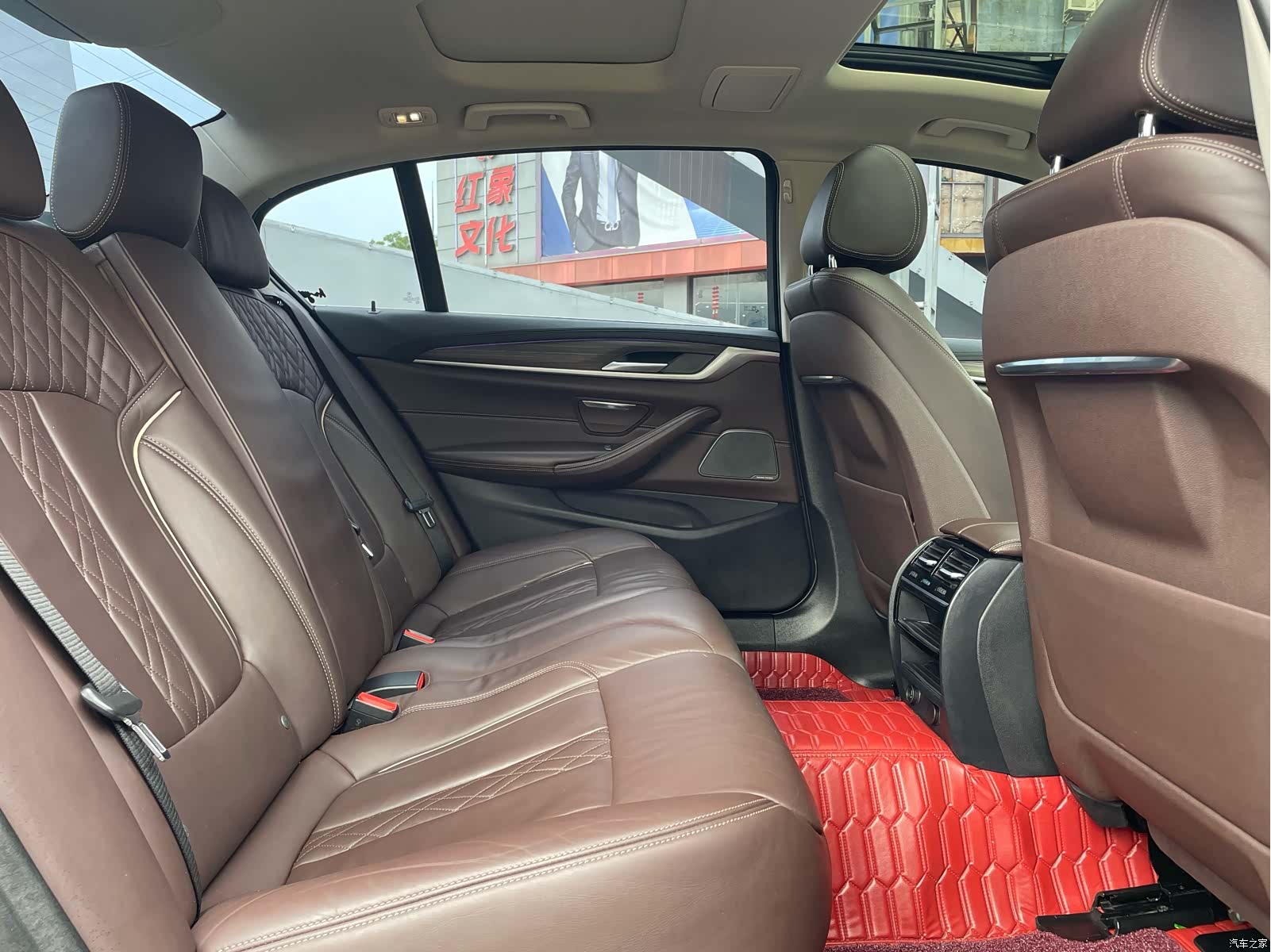 BMW 5 Series, 2019 13