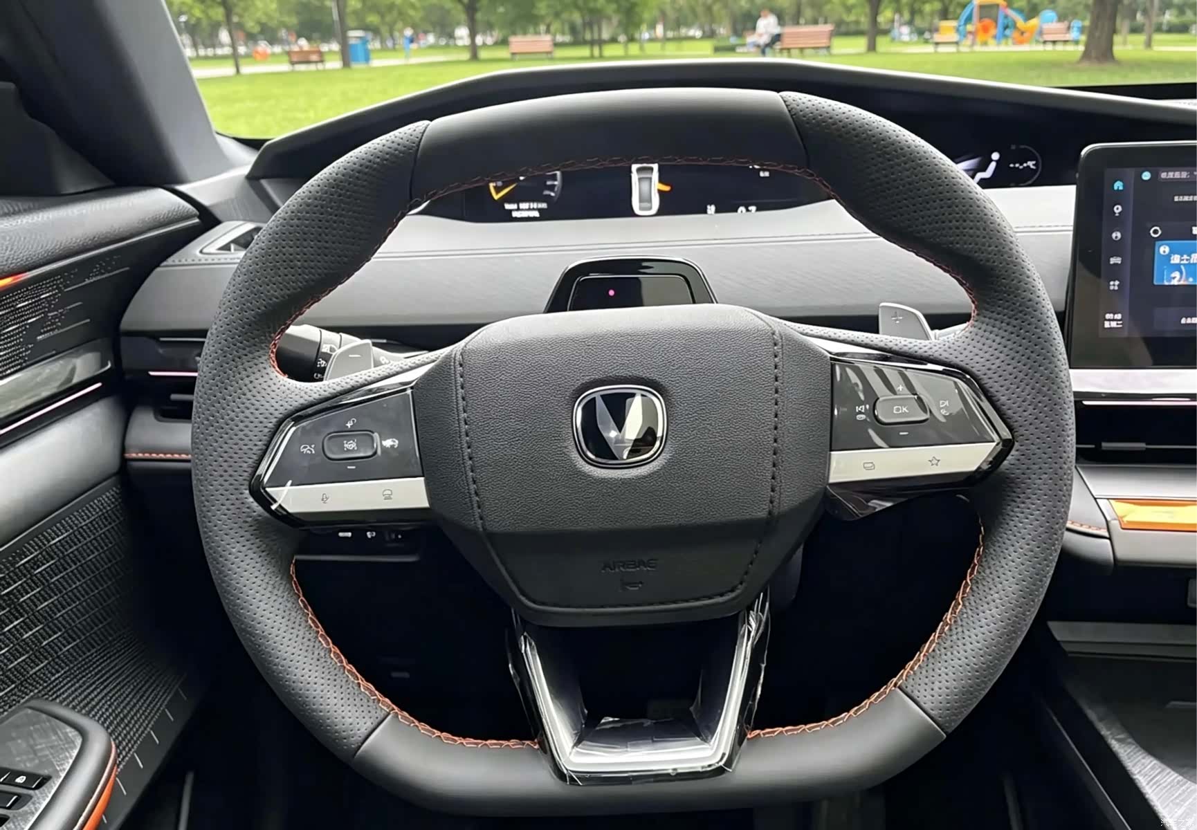 Changan UNI-V, 2022 8