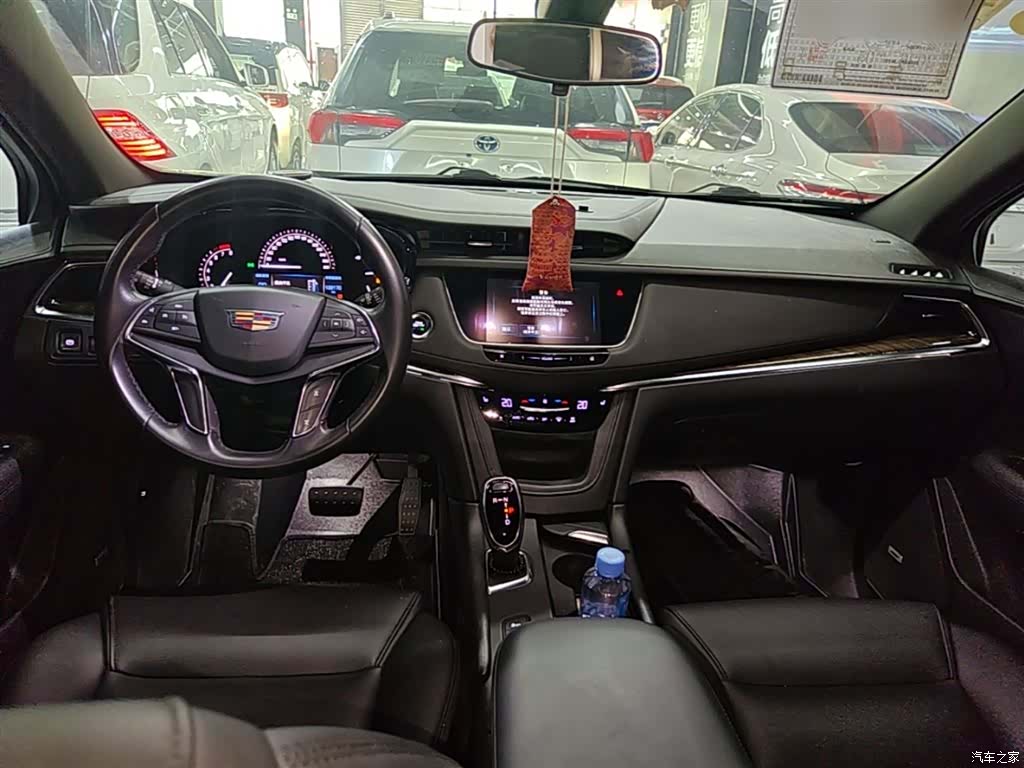 Cadillac XT5, 2018 10