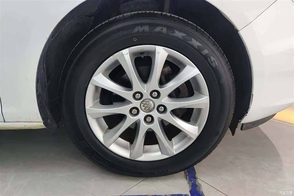 Buick XT, 2014 6