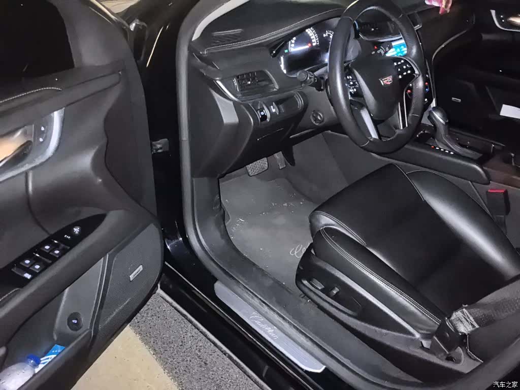 Cadillac XTS, 2018 14