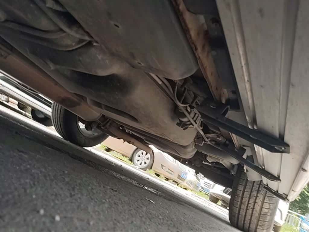 Geely GX7, 2016 22