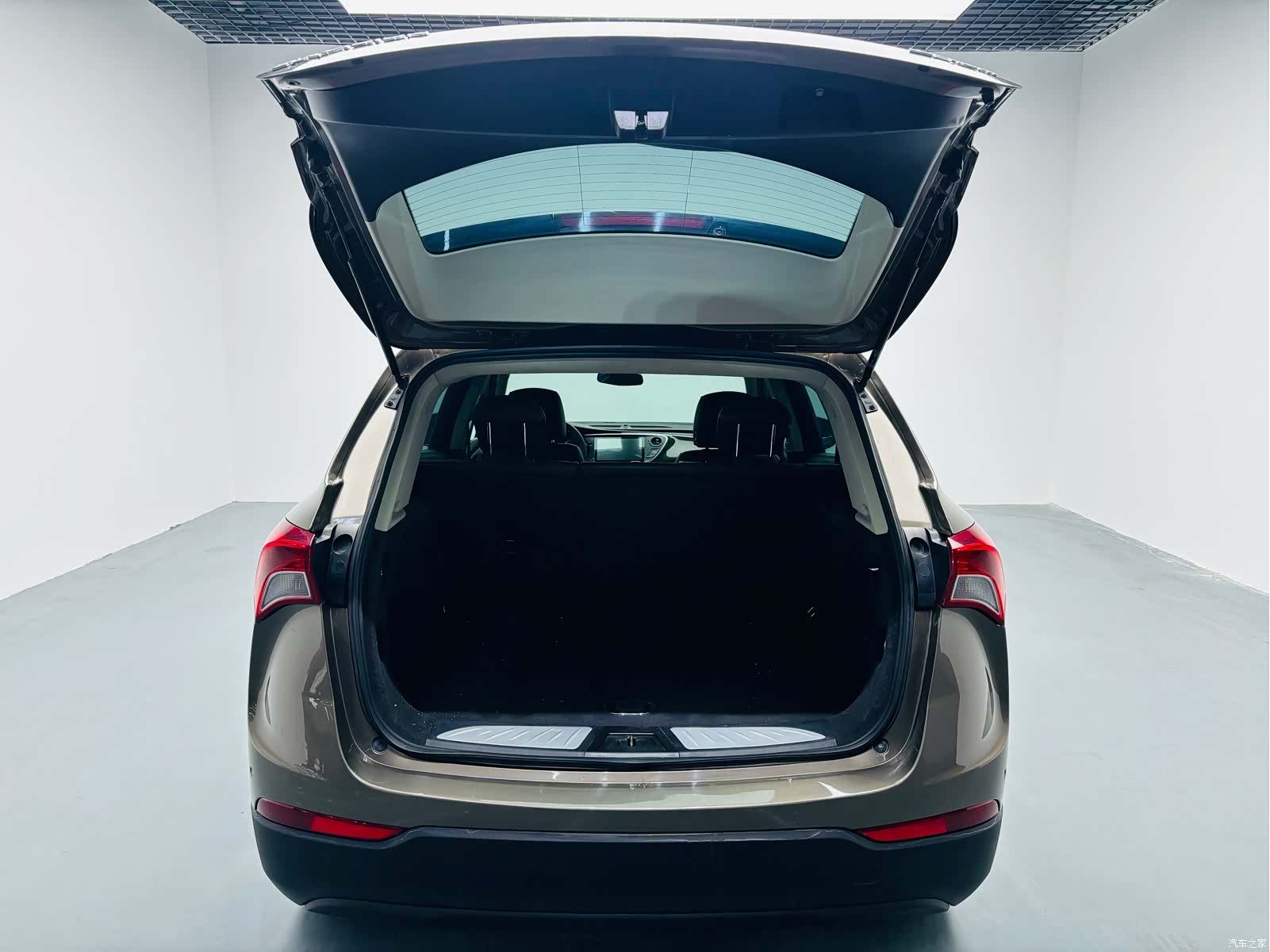 Buick Envision Plus, 2019 15