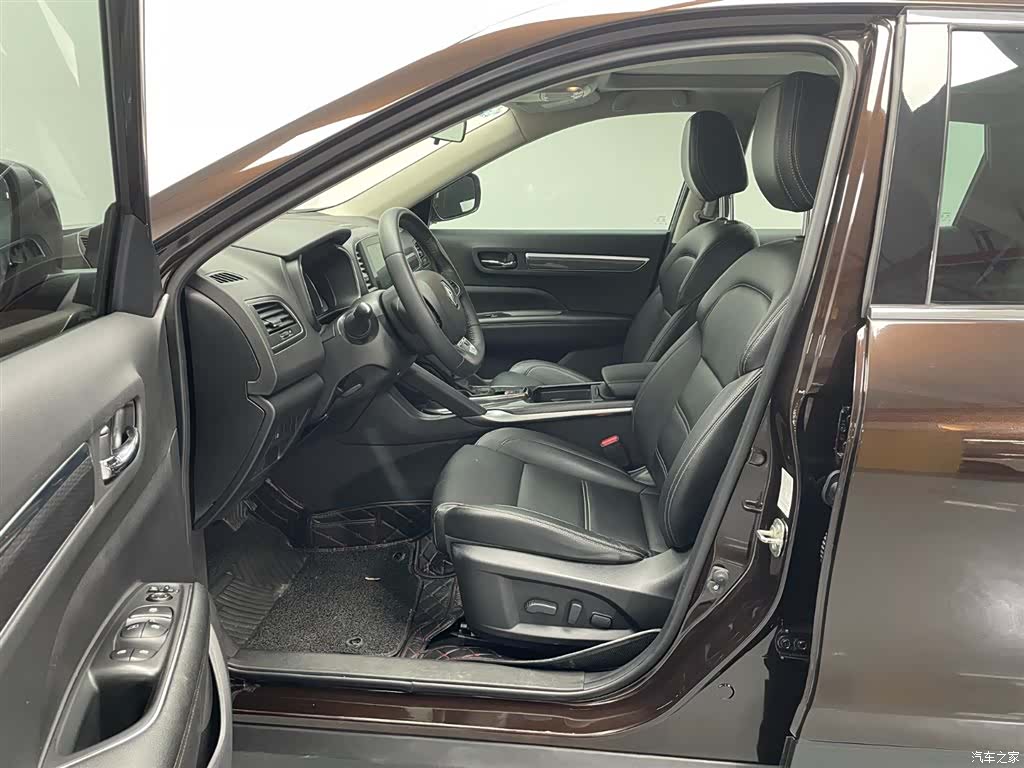 DongFeng SCe200, 2019 13