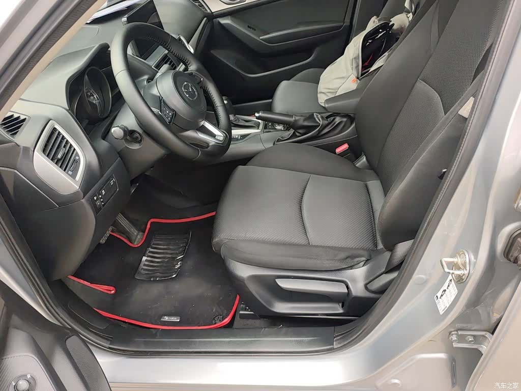 Mazda Mazda3, 2019 7