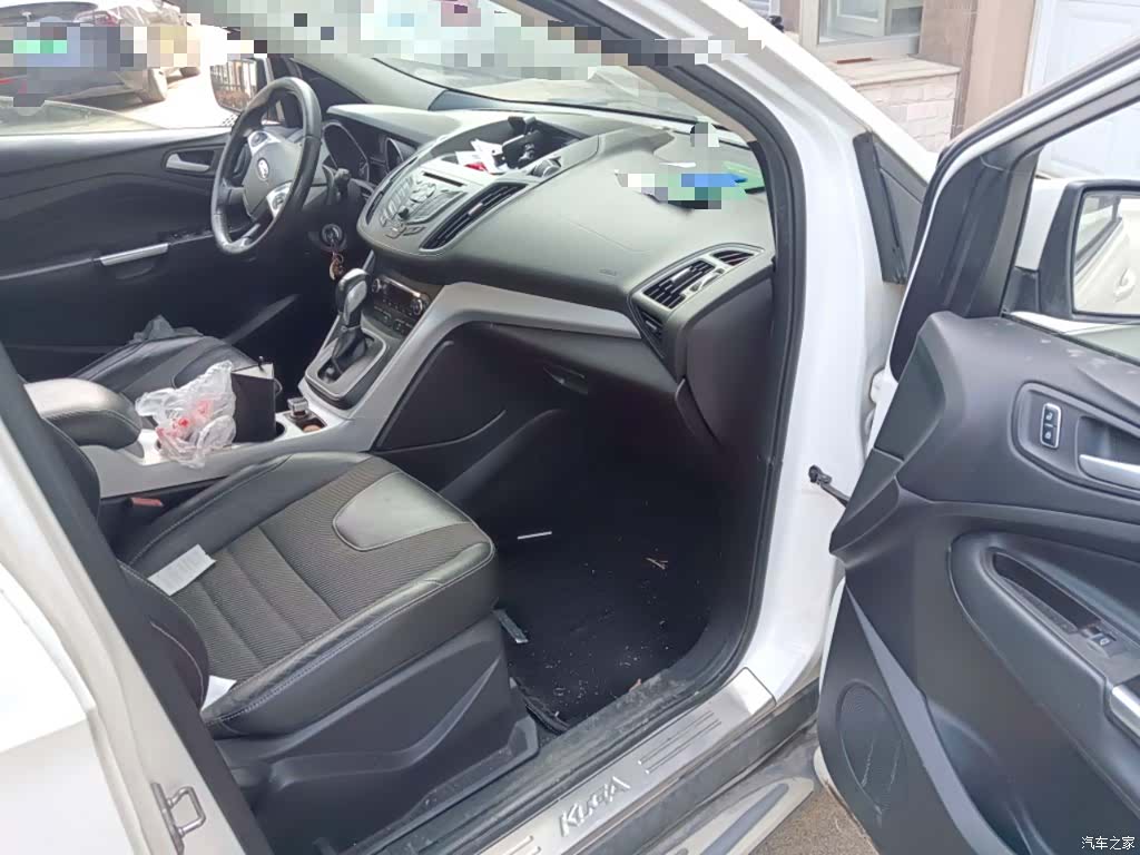 Ford Kuga, 2016 21