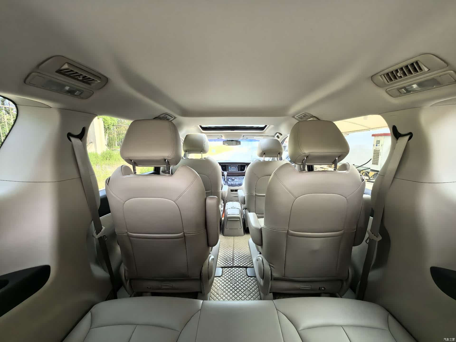 Buick GL8, 2019 19