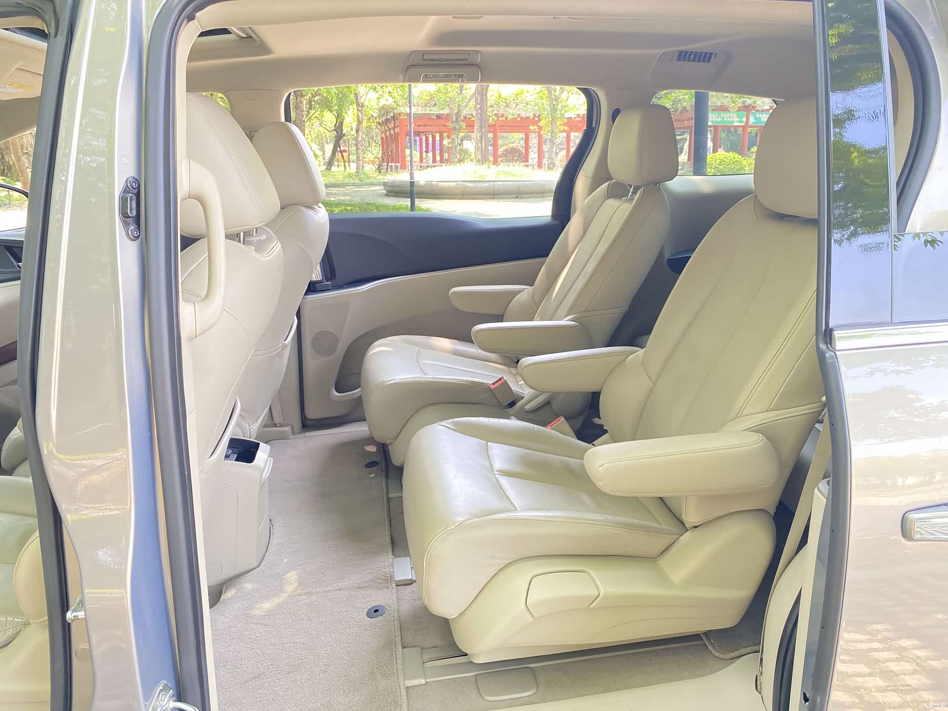 Buick GL8, 2019 6