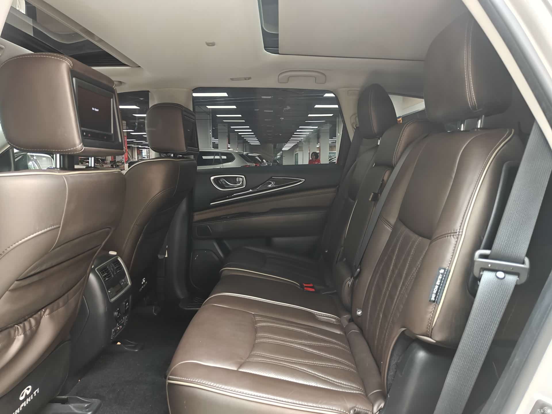 Infiniti QX60, 2018 8