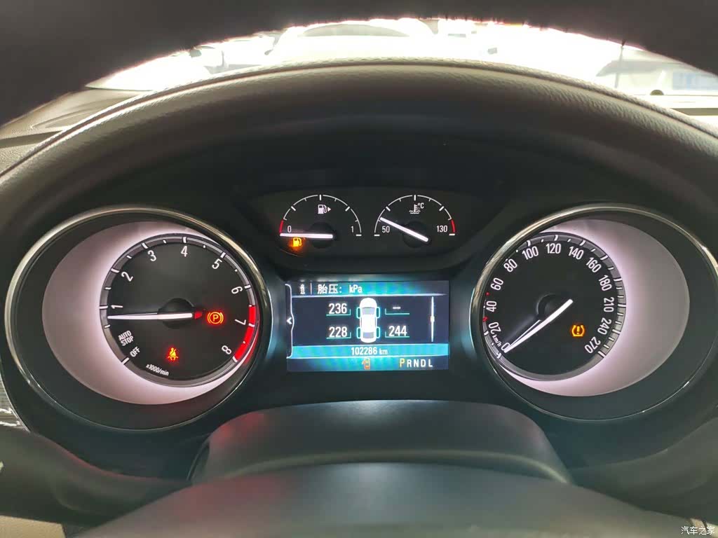 Buick Verano, 2016 12