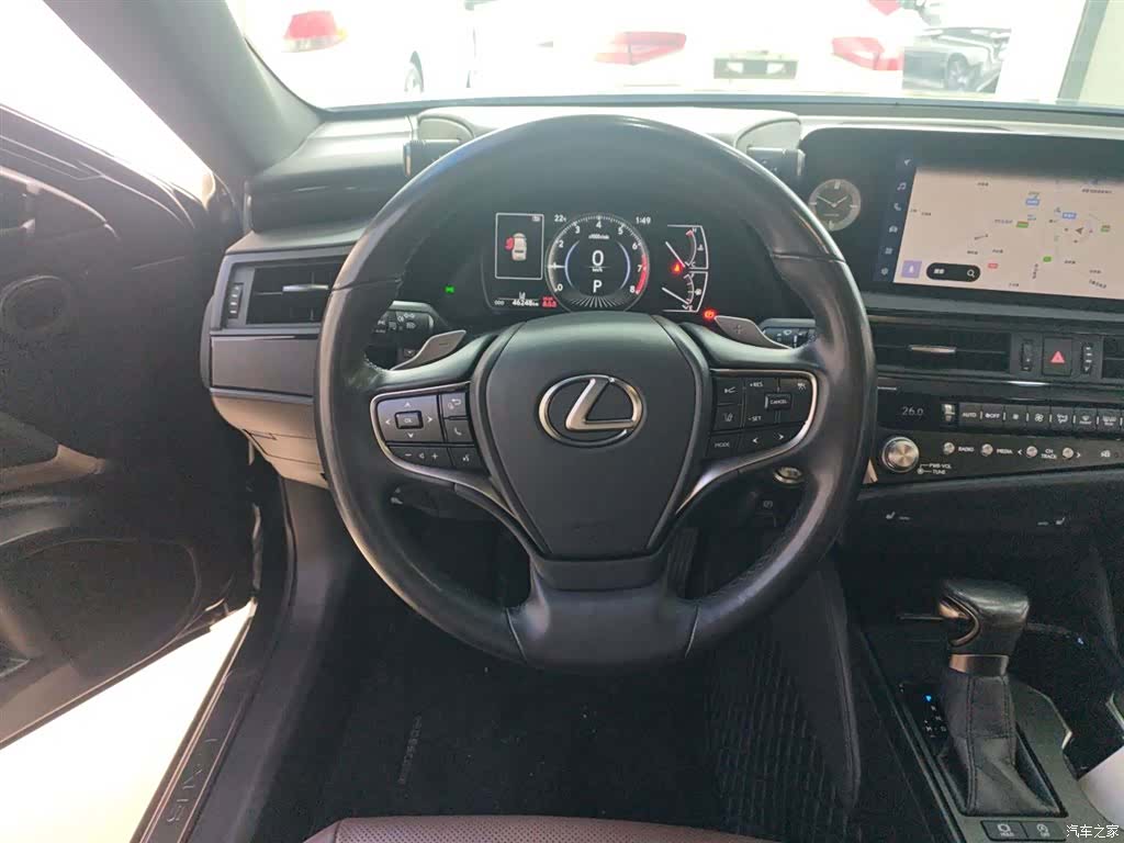 Lexus ES, 2023 11