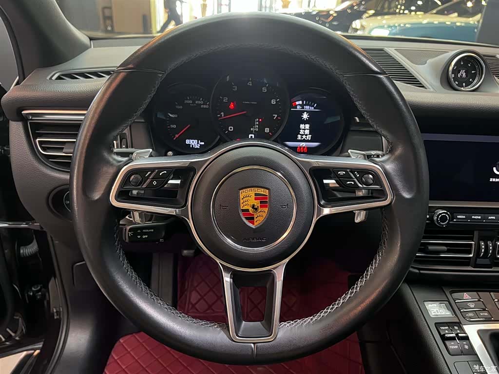 Porsche Macan, 2020 15
