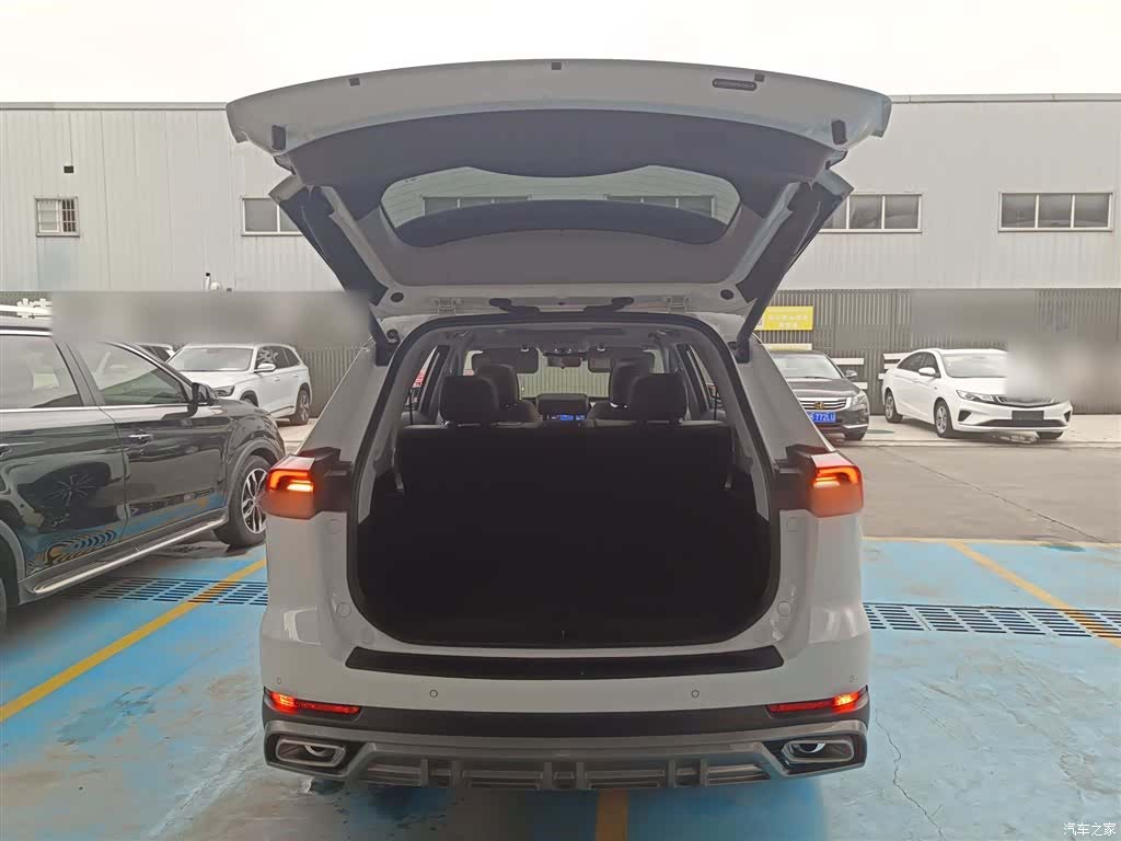 Chery Tiggo 8, 2023 19