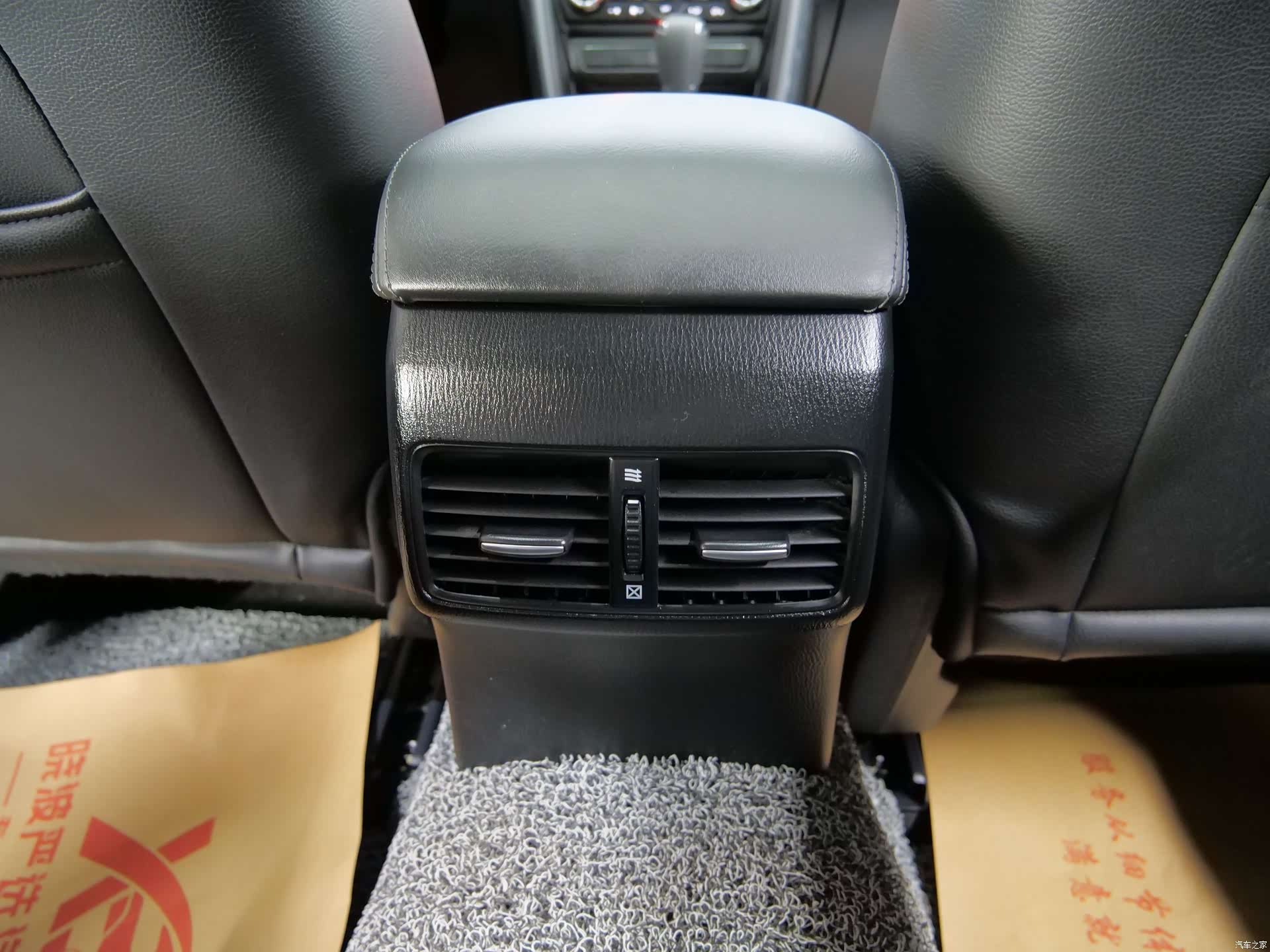 Mazda CX-4, 2022 17