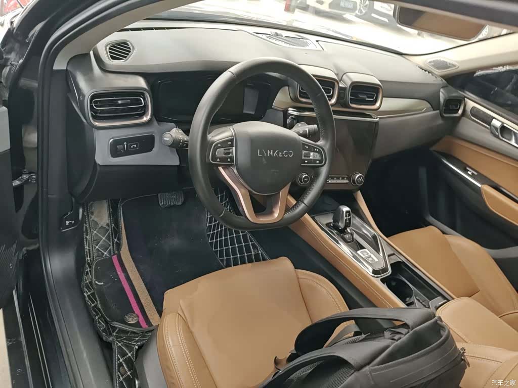 Lynk & Co 01, 2019 10