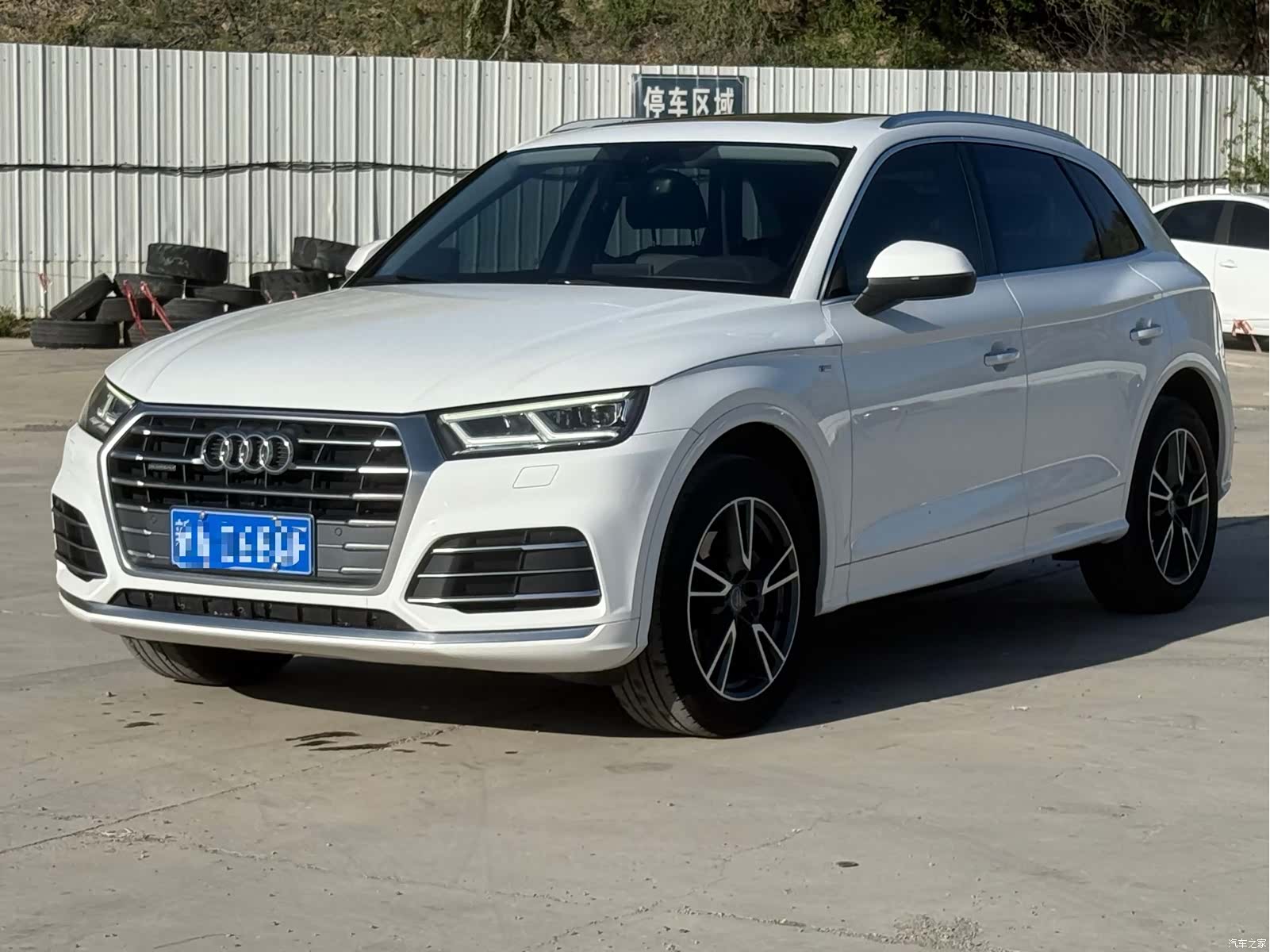 Audi Q5L, 2021 1