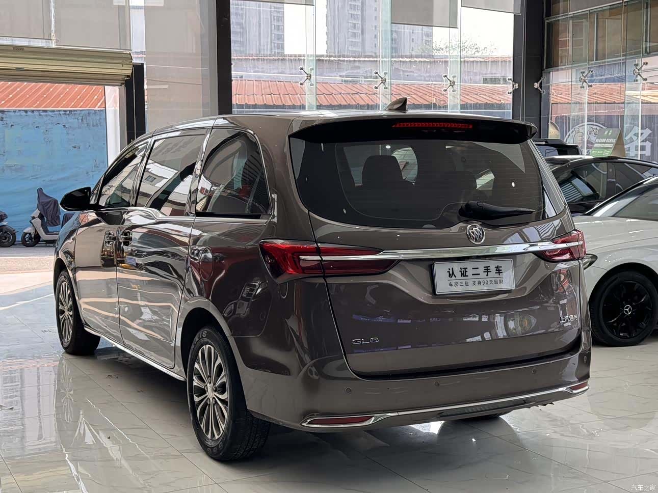 Buick GL8, 2023 7