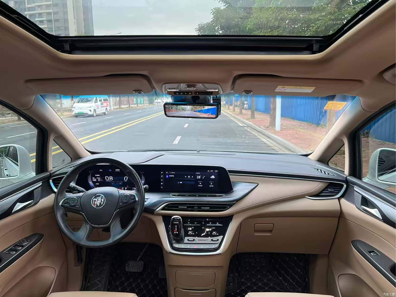 Buick GL8, 2021 11
