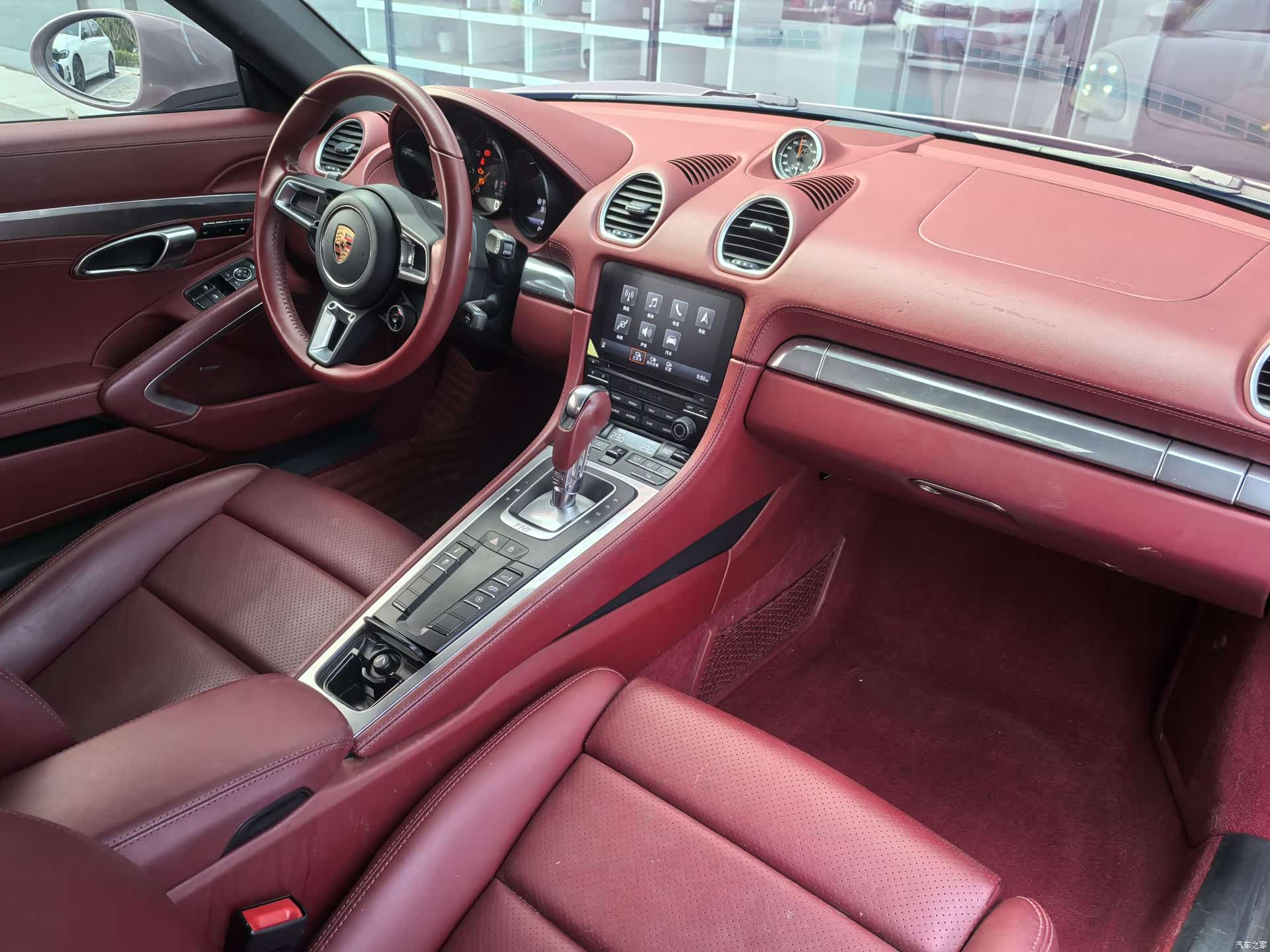Porsche Cayman, 2023 2