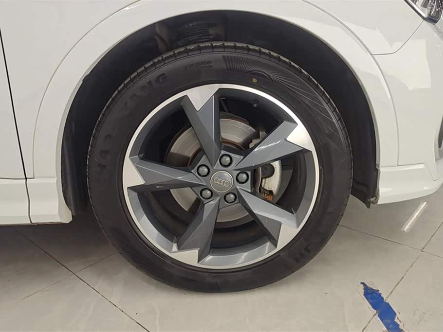 Audi Q3 Audi Q3