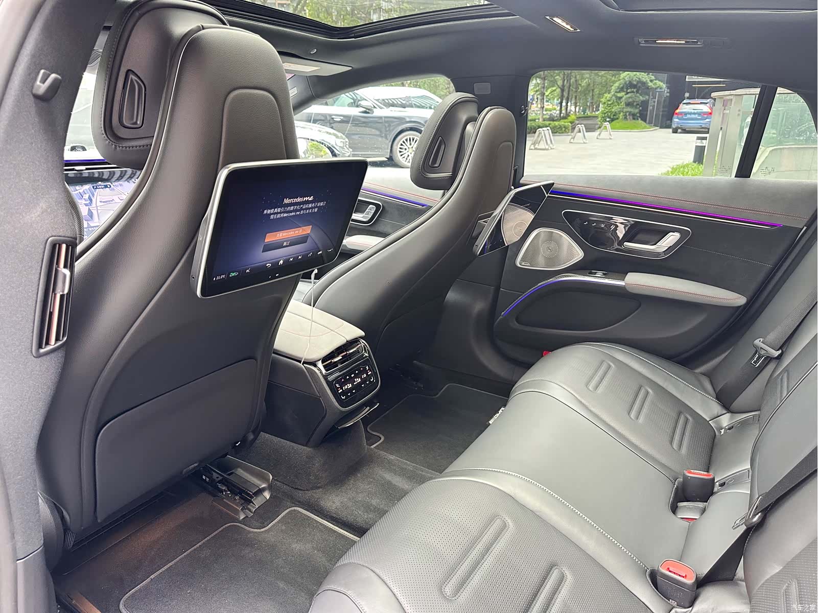 Mercedes-Benz EQS, 2025 18
