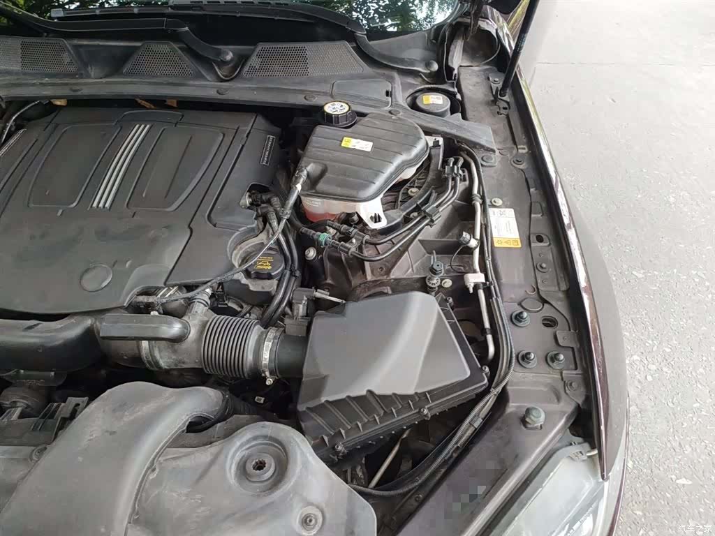 Jaguar XJ, 2016 22
