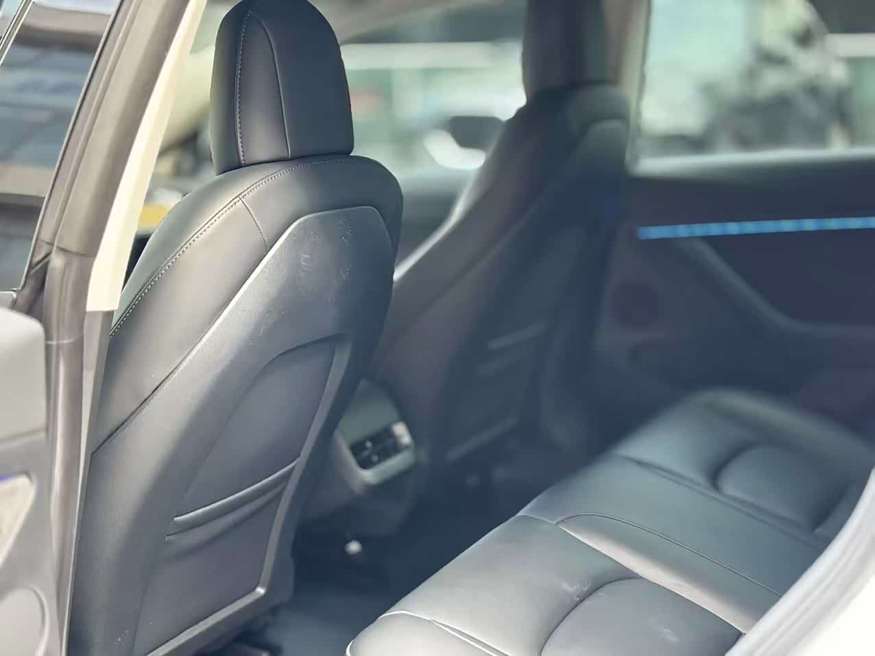 Tesla Model 3, 2021 все фото