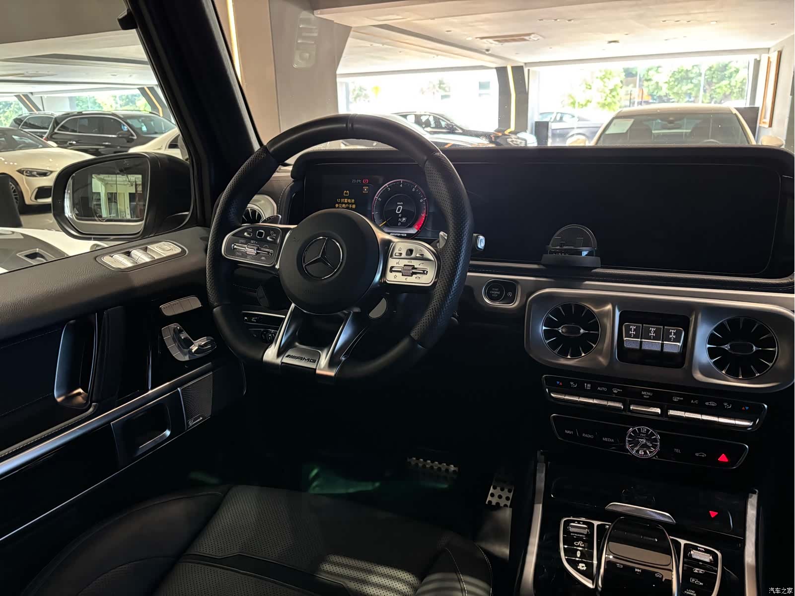 Mercedes-Benz G-Class, 2022 13