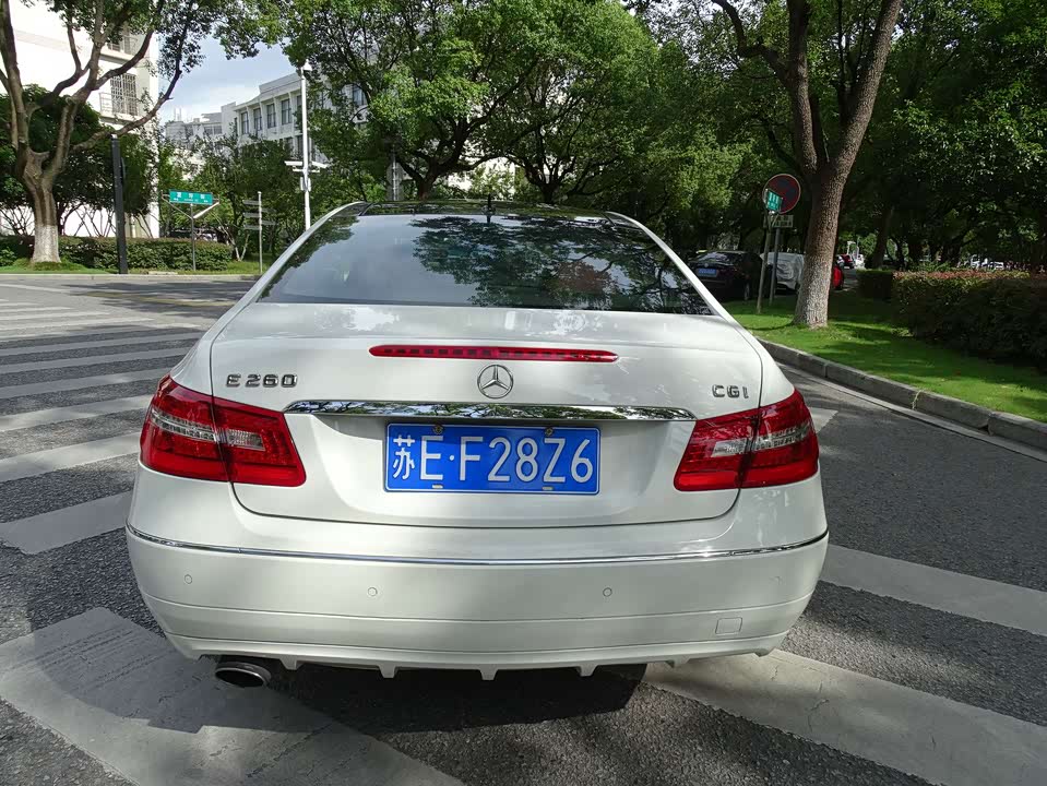 Mercedes-Benz E-class Mercedes-Benz E-class