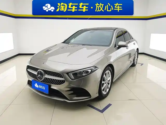 Mercedes-Benz A-Class 2020 — купить из Китая под заказ