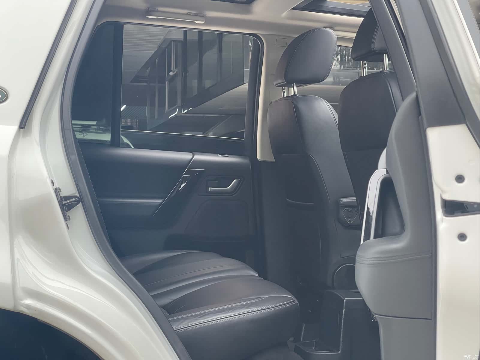 Land Rover Si4, 2013 19