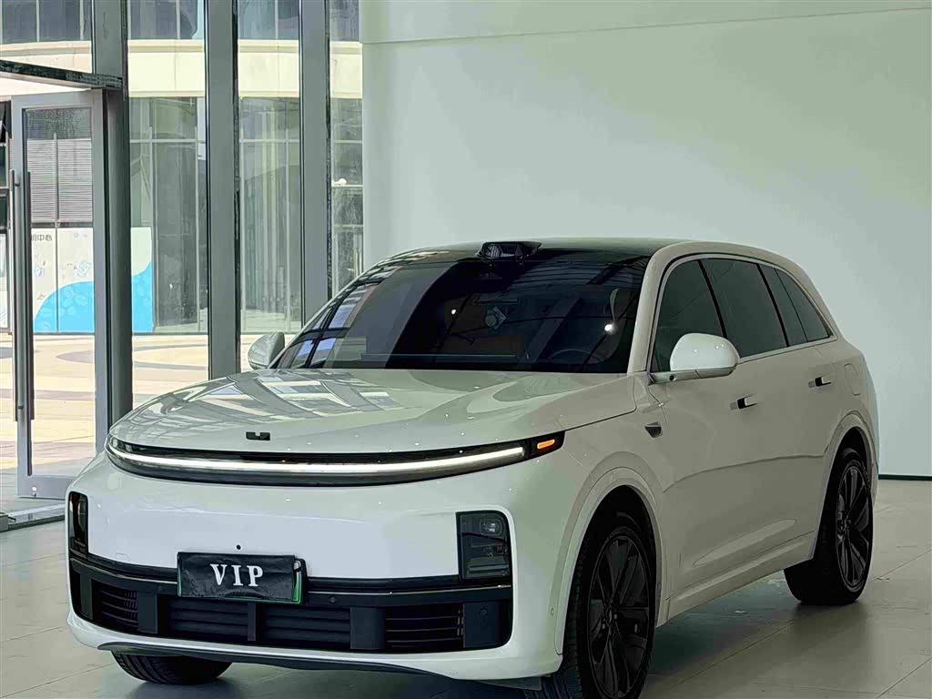 Li Auto L7