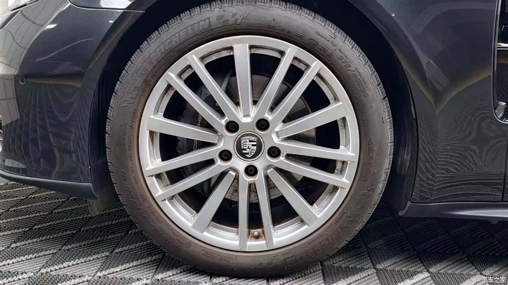 Porsche Panamera, 2022 8