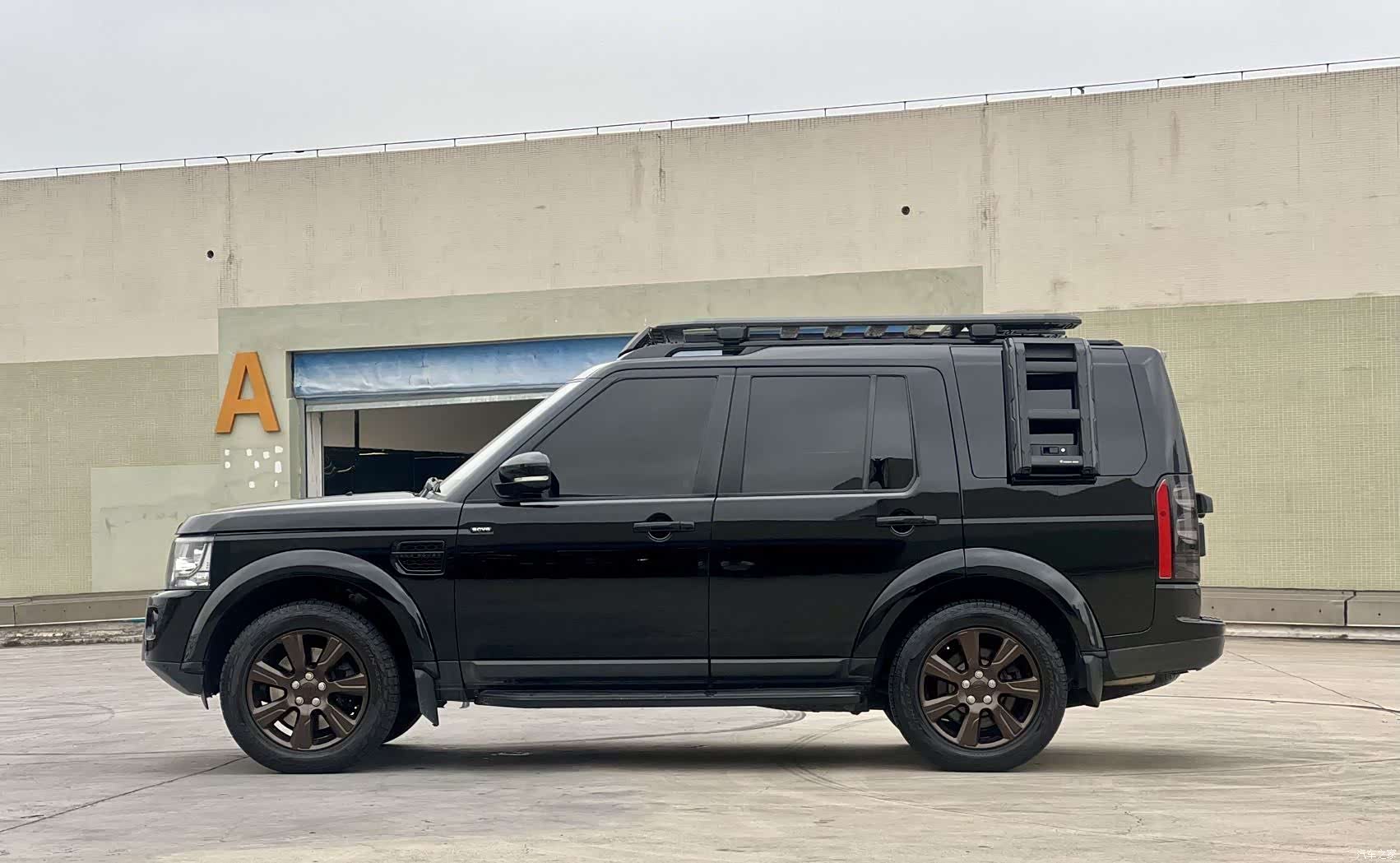 Land Rover Discovery, 2015 4