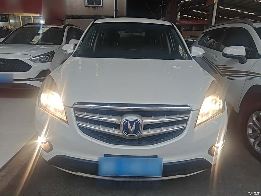 Changan CS35, 2015 3