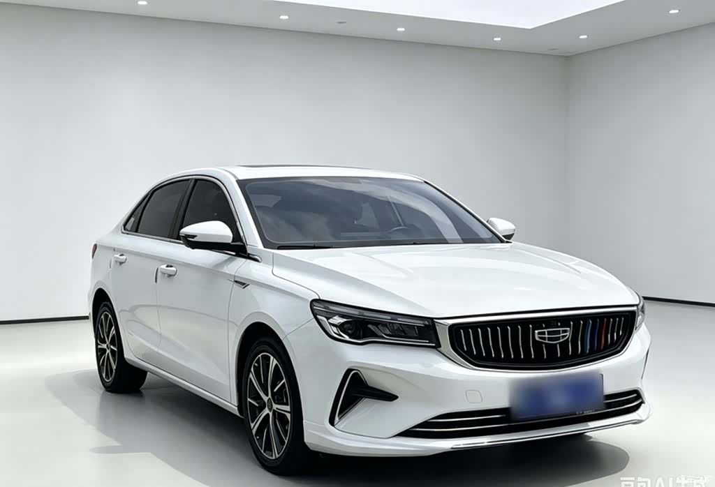 Geely Emgrand, 2022 24