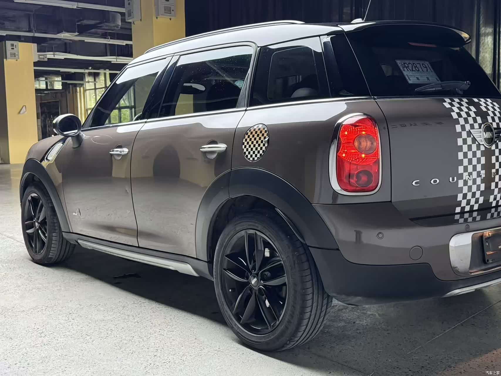 Mini Countryman, 2015 16