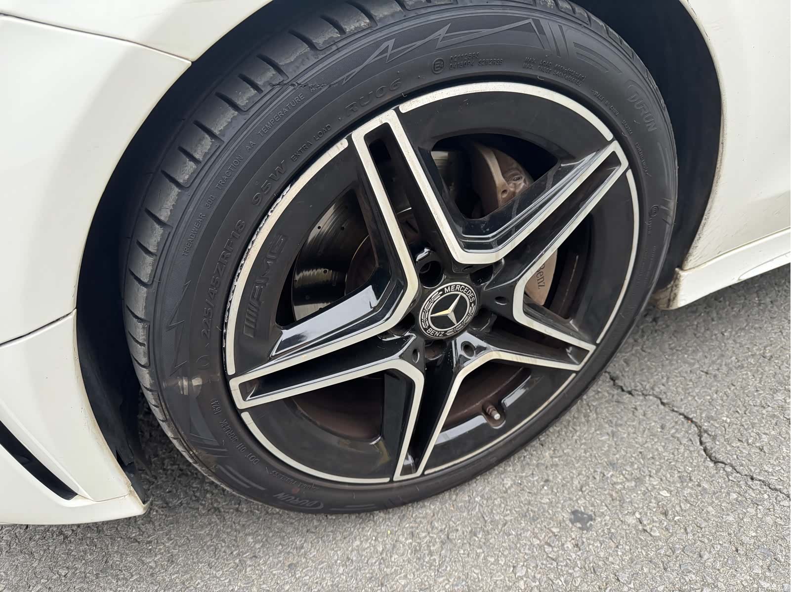 Mercedes-Benz C-Class, 2020 3