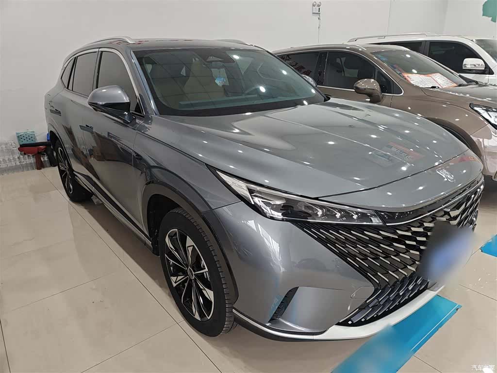 Roewe RX5, 2022 9