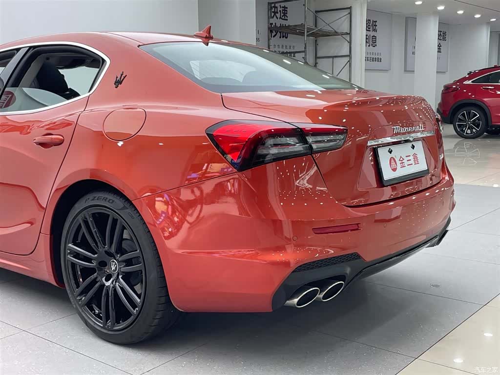 Maserati Ghibli, 2026 39