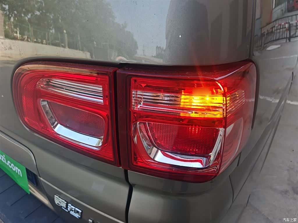 DongFeng M5, 2025 8