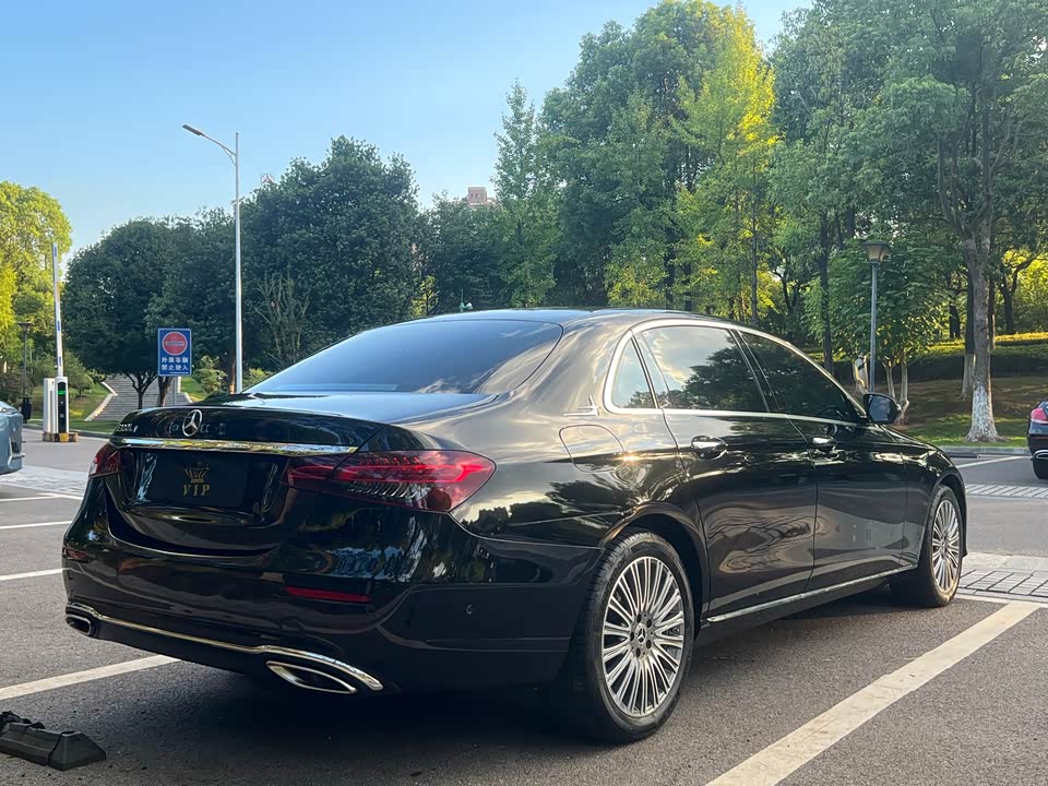 Mercedes-Benz E-class Mercedes-Benz E-class
