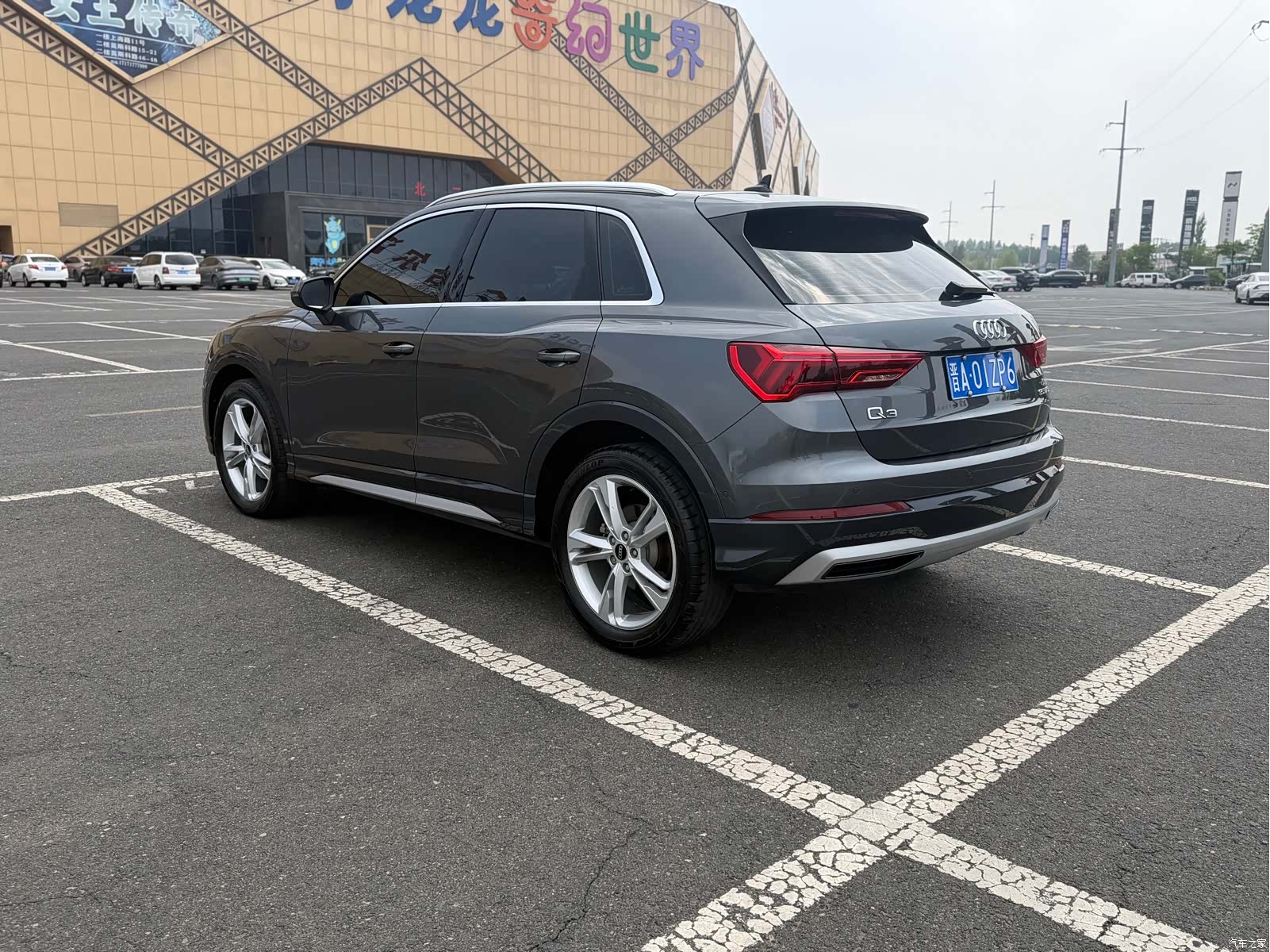 Audi Q3, 2022 6
