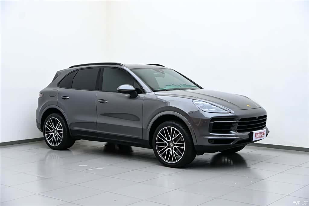 Porsche Cayenne, 2020 все фото