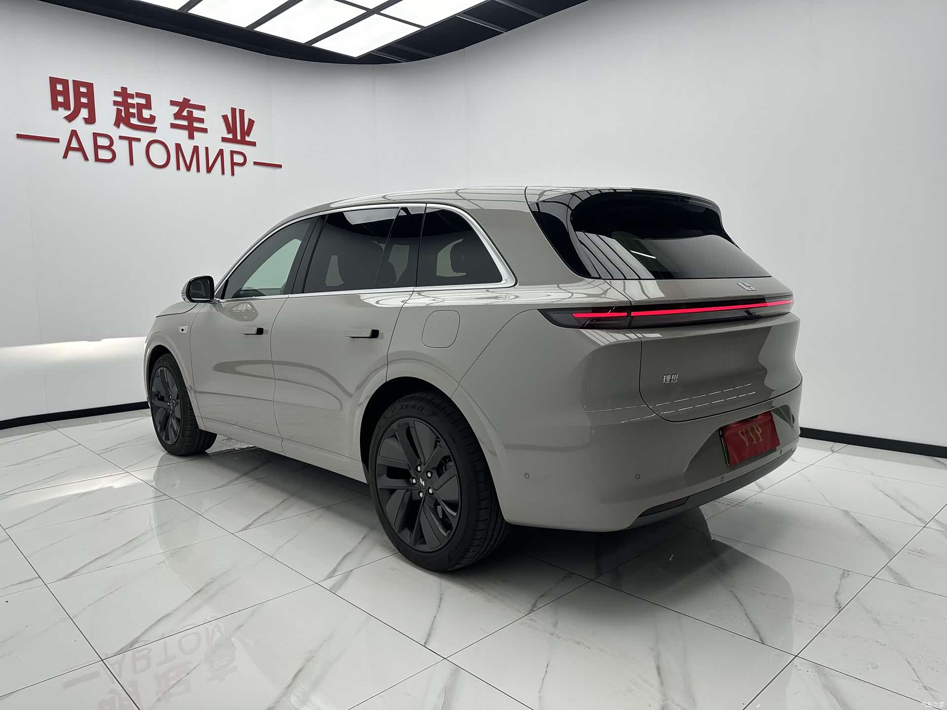 Li Auto L6, 2025 8