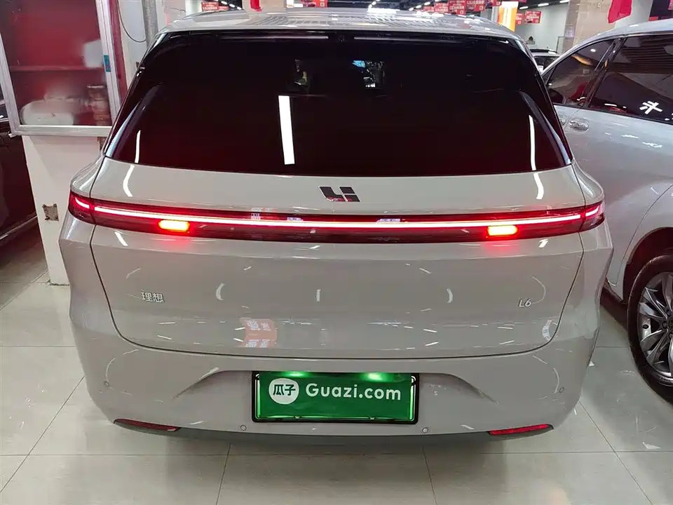 Li Auto Ideal L6