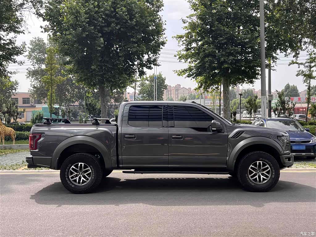 Ford F-150, 2019 4