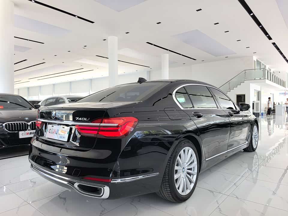 BMW 7 series BMW 7 series