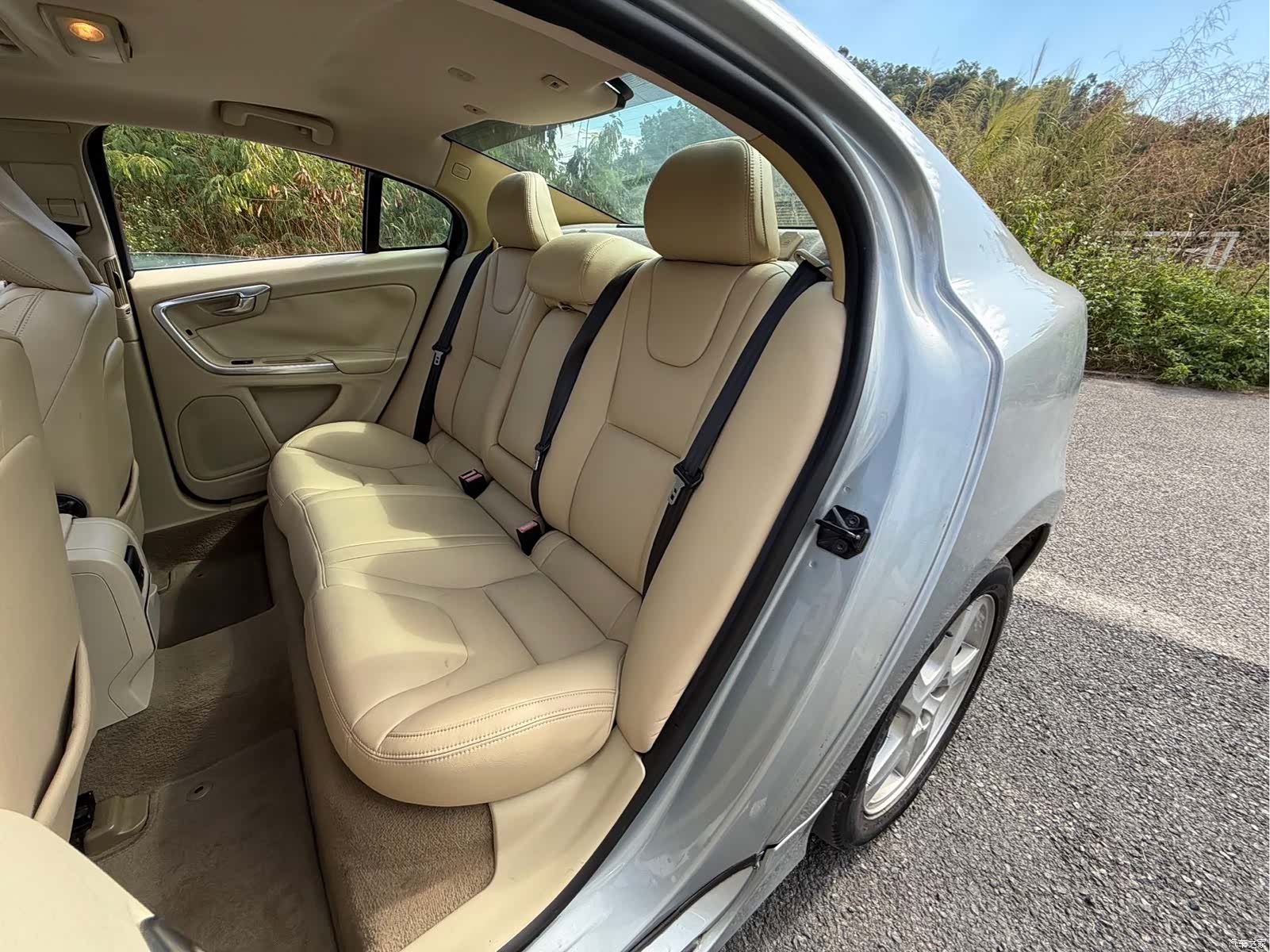 Volvo S60, 2012 9