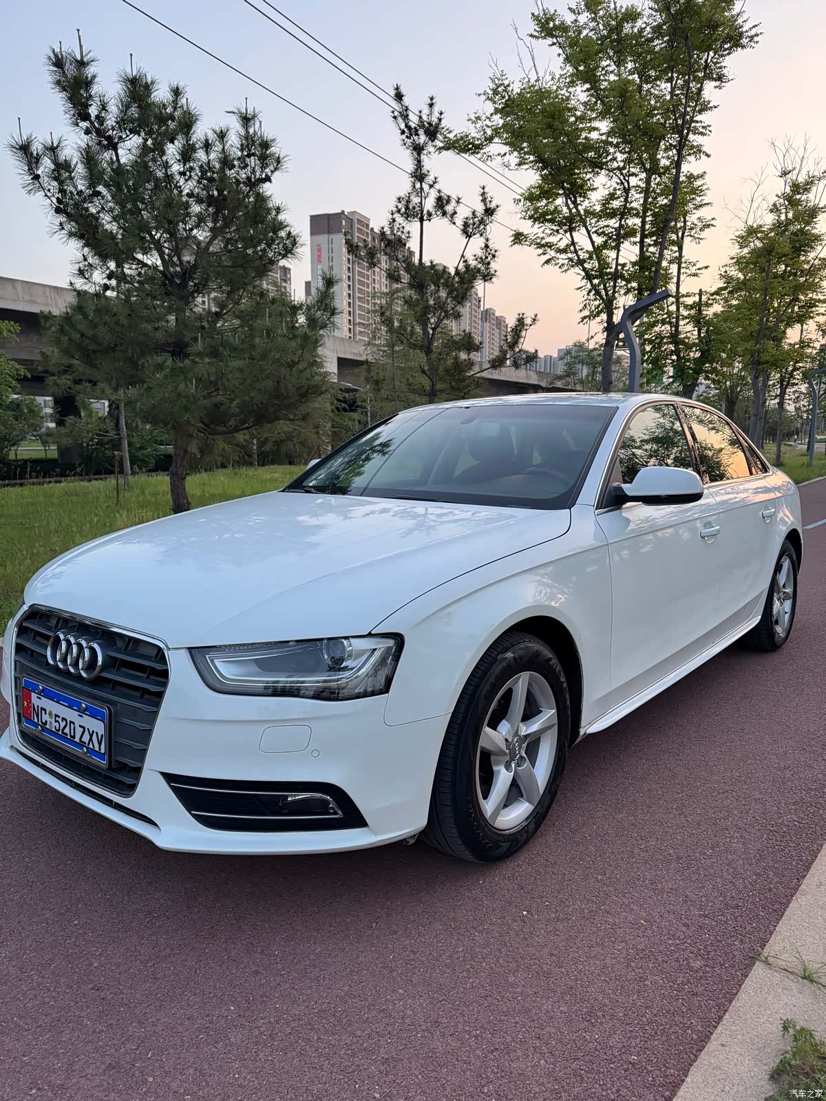 Audi A4L, 2013 2